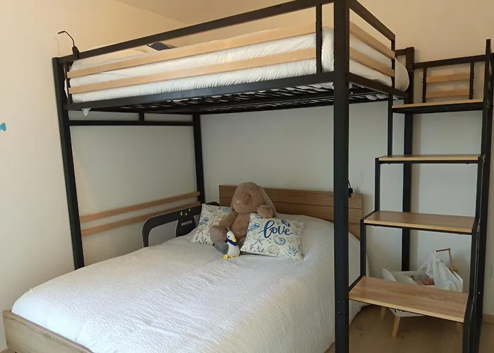 Spacious 125m2 With A View In Apartment *